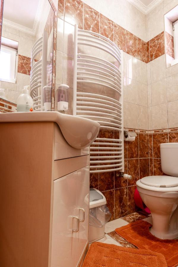 Gal Apartmanhaz هاركاني المظهر الخارجي الصورة
