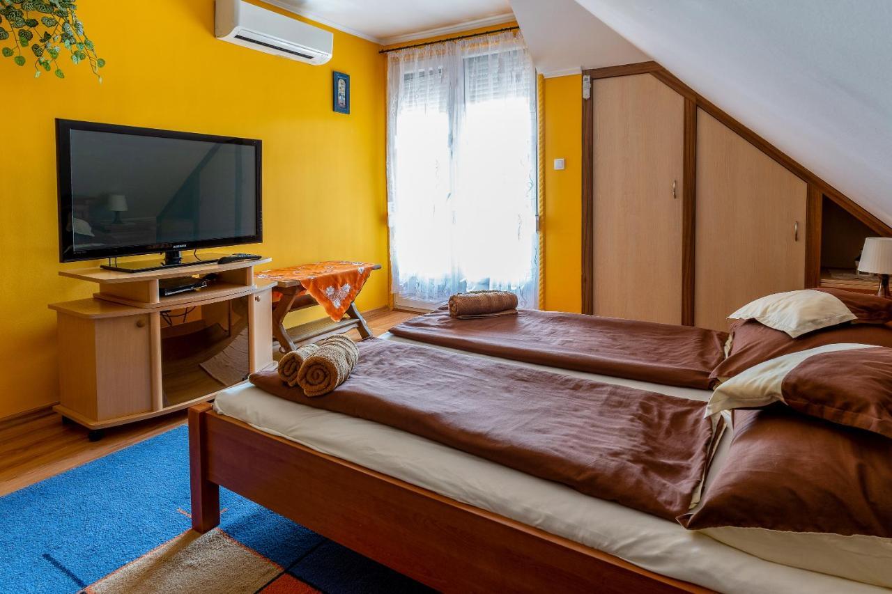 Gal Apartmanhaz هاركاني المظهر الخارجي الصورة