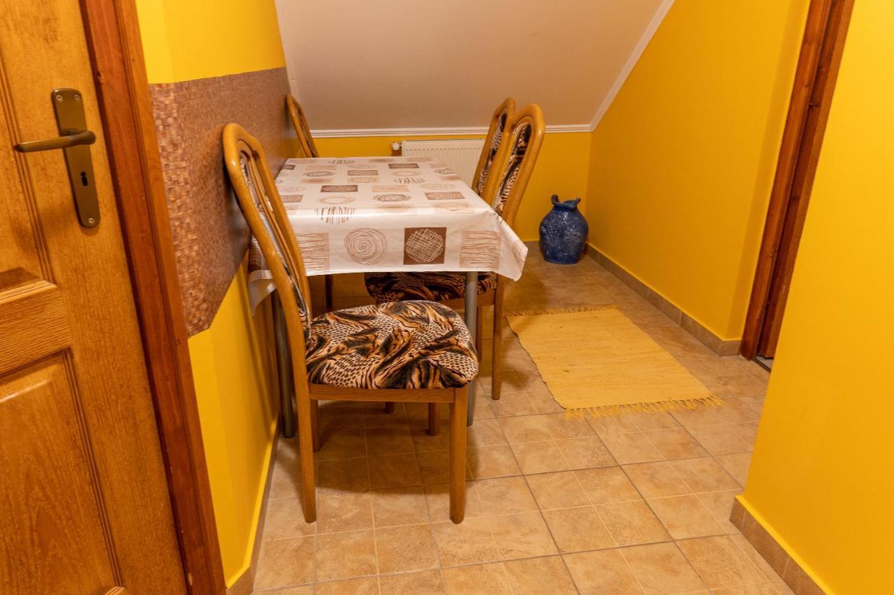 Gal Apartmanhaz هاركاني المظهر الخارجي الصورة