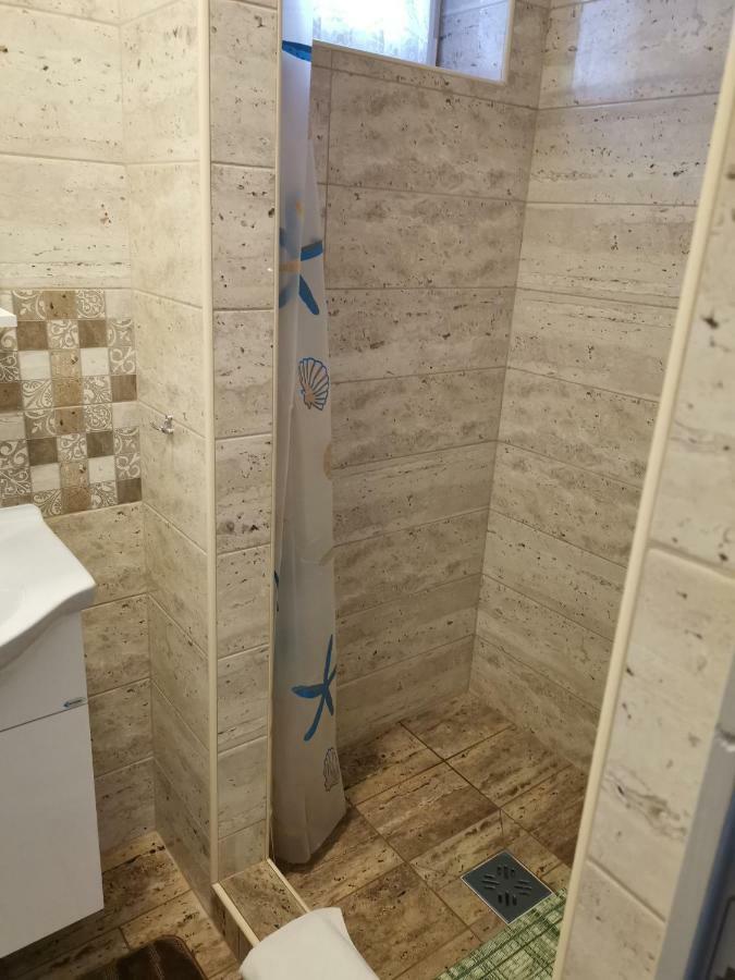 Gal Apartmanhaz هاركاني المظهر الخارجي الصورة