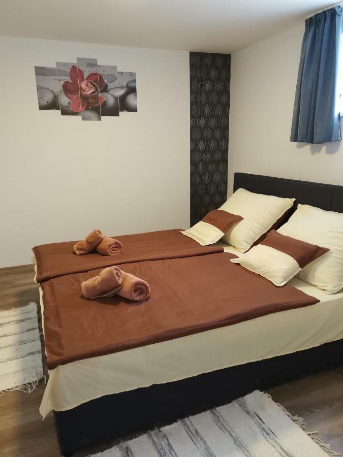 Gal Apartmanhaz هاركاني المظهر الخارجي الصورة