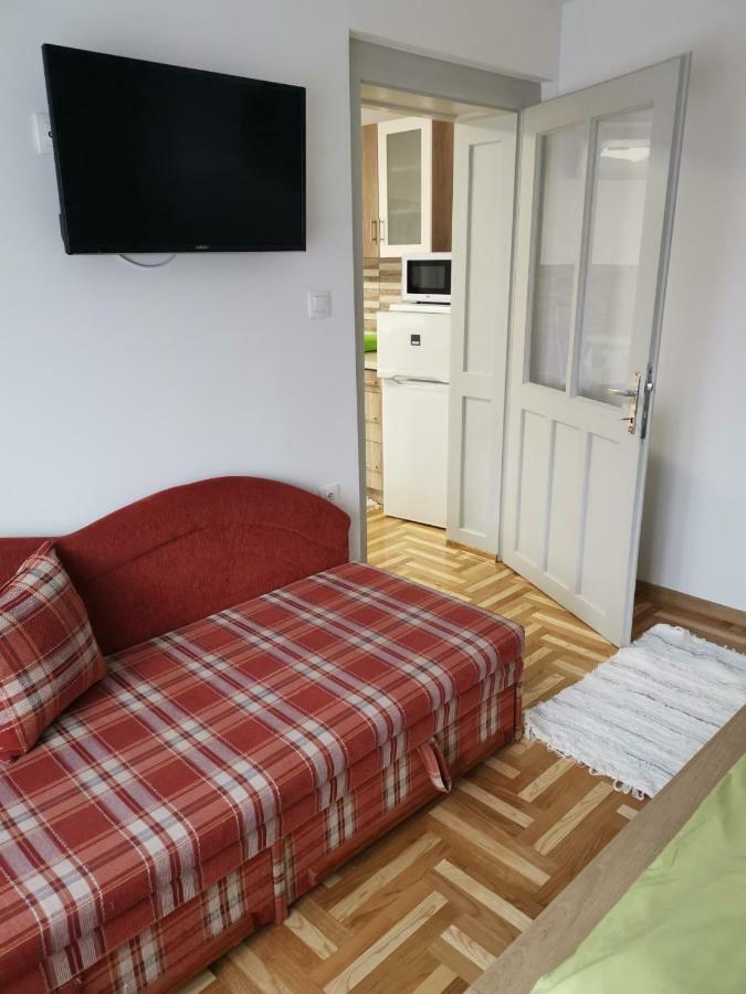 Gal Apartmanhaz هاركاني المظهر الخارجي الصورة